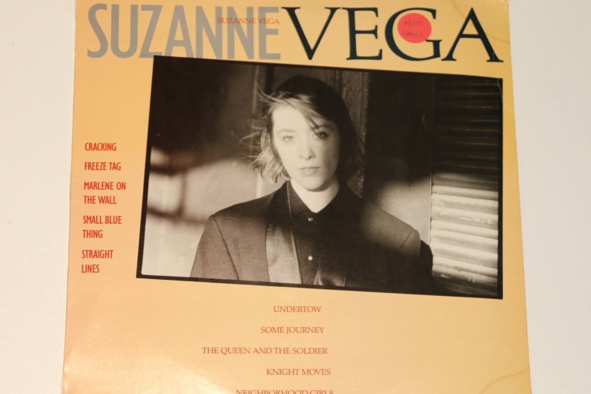 Oh Suzanne By Dna Featuring Suzanne Vega
