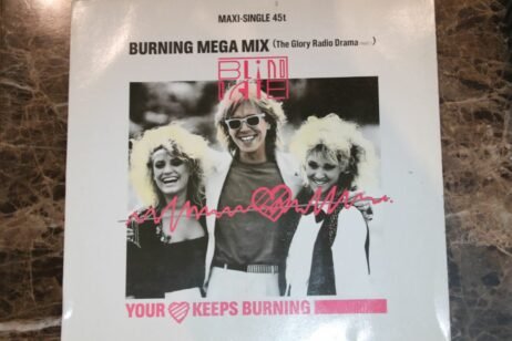 Blind Date - Your Heart Keeps Burning (Burning Mega Mix) (VG) (12")