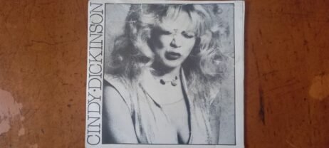 Cindy Dickinson - Love Stealer / You Make Me Feel Like A Woman (VG/G) (7")