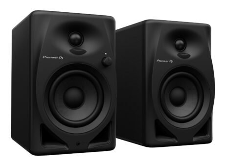Summer Special: Vinyl DJ Complete Setup - Image 4