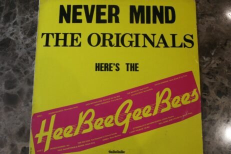 The Heebeegeebees - 439 Golden Greats - Never Mind The Originals Here's The HeeBeeGeeBees (VG)
