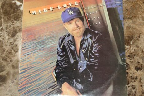 Mike Love - Looking Back With Love (VG+/VG)