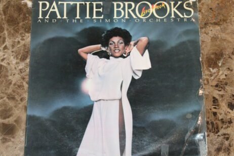 Pattie Brooks And The Simon Orchestra - Love Shook (G+/G)