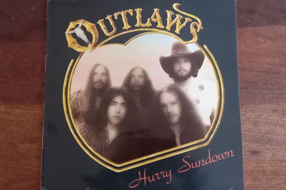 Outlaws - Hurry Sundown (VG/G+)