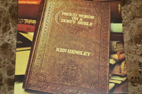 Ken Hensley - Proud Words On A Dusty Shelf (VG+)