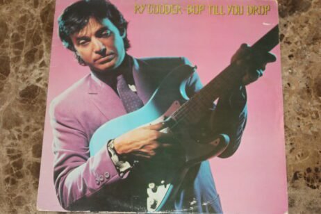 Ry Cooder - Bop Till You Drop (G+)