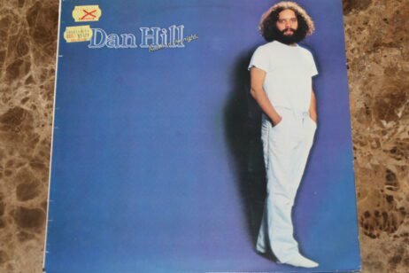 Dan Hill - Frozen In The Night (VG)