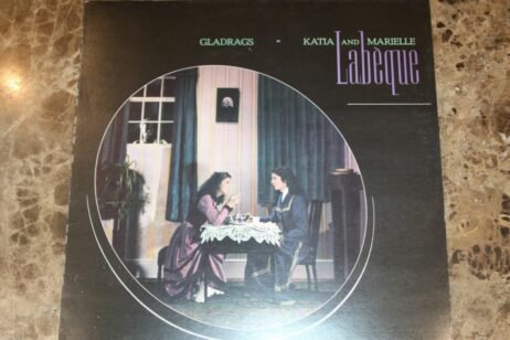 Katia Et Marielle LabÃ¨que - Gladrags (VG/VG+)