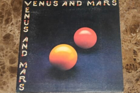 Wings - Venus And Mars (VG)