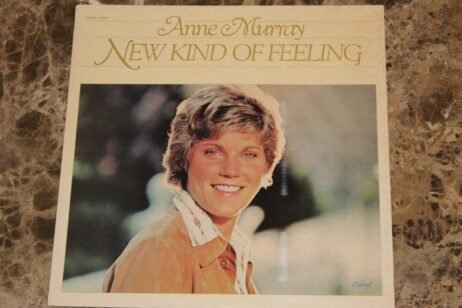 Anne Murray - New Kind Of Feeling (VG+/VG)