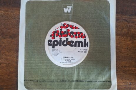 Plague - Moving / Umabatha (VG/Gen) (7")