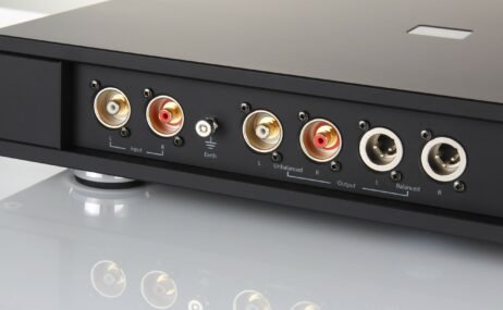 Rega - Aura MC - Image 2