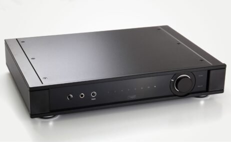Rega Elicit MK5 Amplifier - Image 2