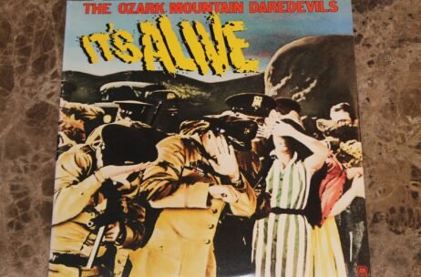 The Ozark Mountain Daredevils - It's Alive (VG+) (2LP)