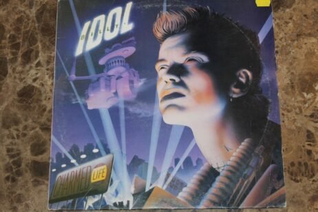 Billy Idol - Charmed Life (G+)