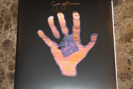 George Harrison - Living In The Material World (NM/VG+)