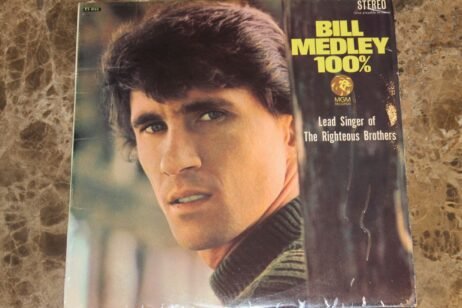 Bill Medley - 100% (G+)
