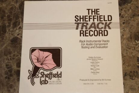 Robbie Buchanan, James Newton Howard, Lenny Castro, Nathan East, Mike Landau, Carlos Vega - The Sheffield Track Record (VG/VG+)