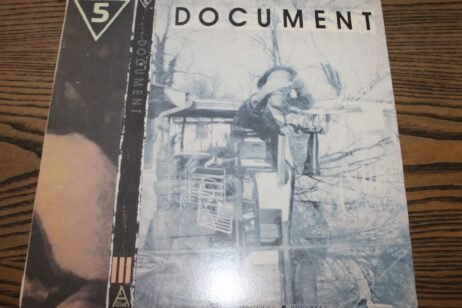 R.E.M. - Document (VG)