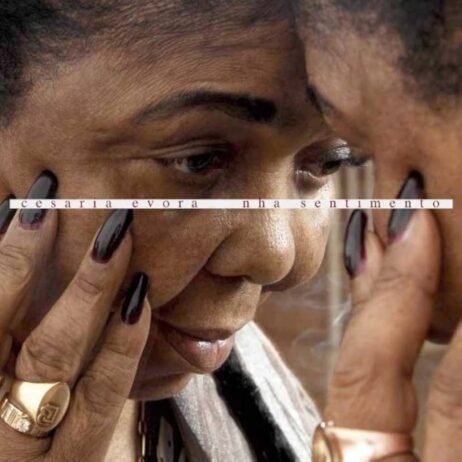 Cesaria Evora - Nha Sentimento (2LP) (Crystal Clear Vinyl)