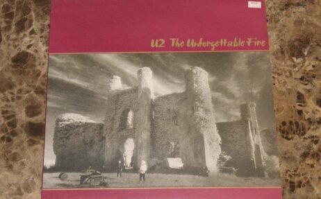 U2 - The Unforgettable Fire (VG+)