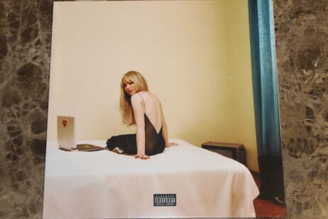 Sabrina Carpenter - Emails I Can't Send (VG/VG+) (White Vinyl)