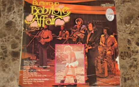 Buttercup - Baby Love Affair (G+/G)