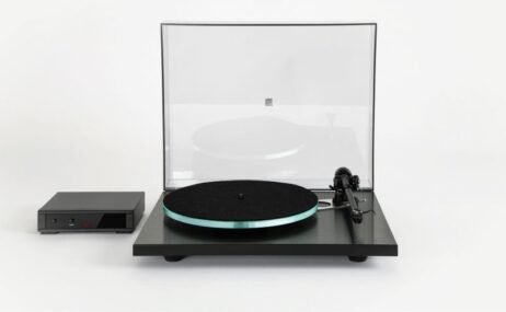 Rega P3 RS Edition Turntable