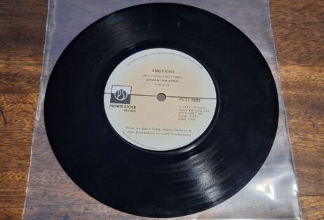 Samantha Sang - Emotions (VG+/No Cover) (7")