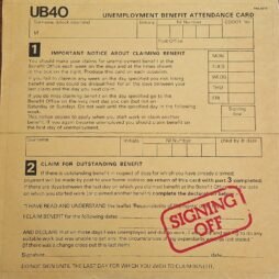 UB40 - Signing Off (VG)