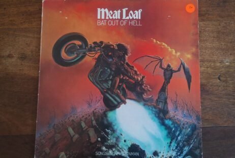 Meat Loaf - Bat Out Of Hell (VG+/VG)