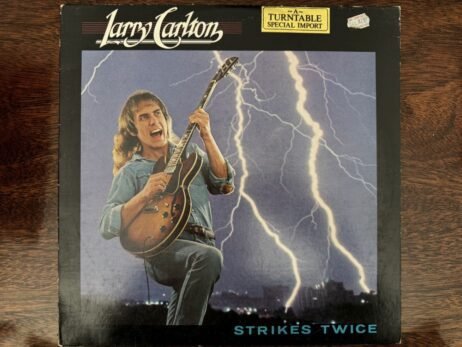 Larry Carlton - Strikes Twice (G+/VG)