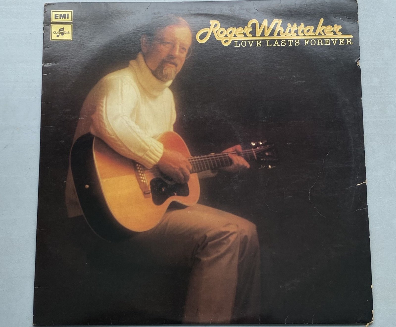 Roger Whittaker - Love Lasts Forever (G+)
