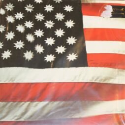 Sly & The Family Stone - There's A Riot Goin' On (VG++/VG+)