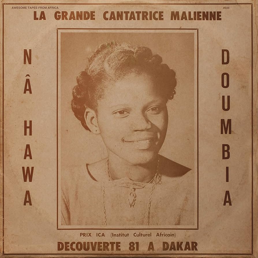 Nahawa Doumbia - La Grande Cantatrice Malienne - Decouverte 81 A Dakar